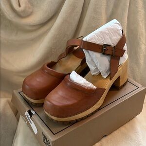 MIA Brown and Tan Leather Mules with Chunky Heel